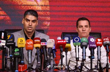 تکذیب خبر جنجالی باشگاه پرسپولیس؛ گفت‌وگوی مدیرعامل و ویرا فقط فنی بود، نه لیست مازاد!