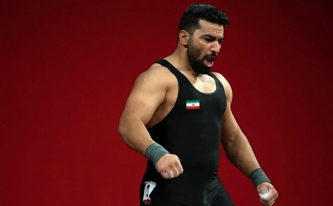 قهرمان سابق وزنه‌برداری جهان در پرونده قتل ایلام خود را تسلیم کرد
