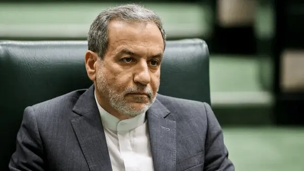 اسامی ۳۵ نماینده مجلس برای استیضاح عراقچی منتشر شد؛ چه کسانی پای نامه را امضا کردند؟