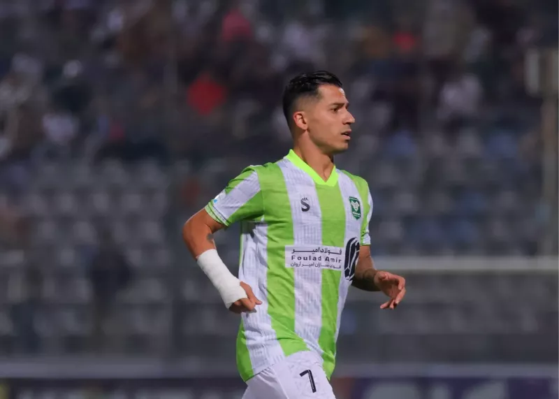 بازیکن سابق پرسپولیس از ترکیب خیبر خرم آباد خط خورد