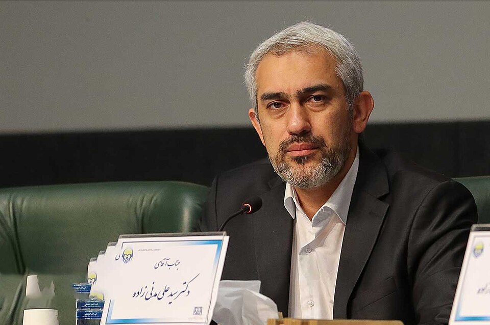 خبر فوری: وزیر اقتصاد عضو شورای عالی کار شد