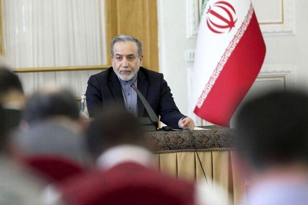 عباس عراقچی: همکاری ما با آژانس متوقف نشده است