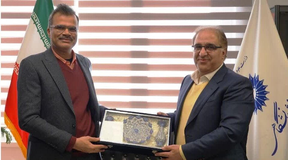نشست دوجانبه بین‌المللی مرکز نشر دانشگاهی با رایزن فرهنگی هند در ایران