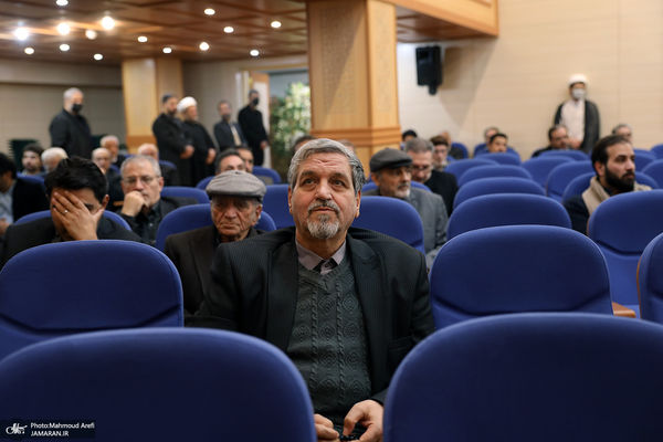 کواکبیان در واکنش به ترکش‌های حرفش درباره کاترین شکدم: "چشمک زدم، جدی نگیرید!"