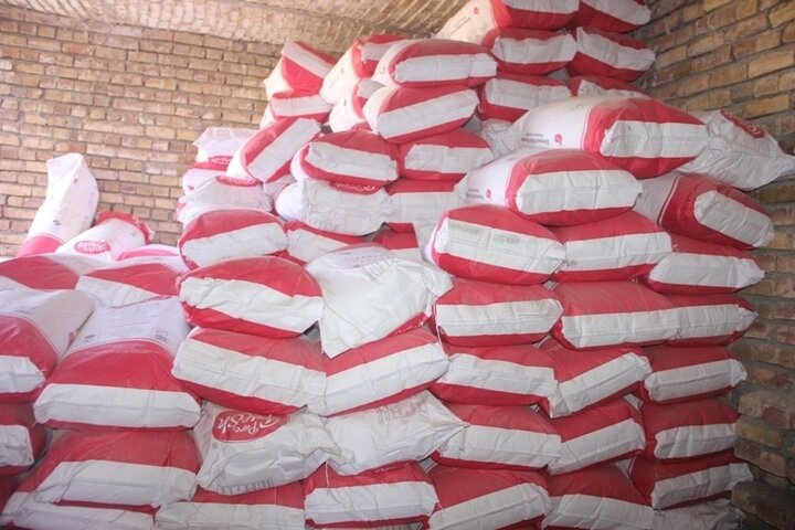 سردار الهی از کشف ۱۱۳ تن کالای احتکار شده در کردستان خبر داد