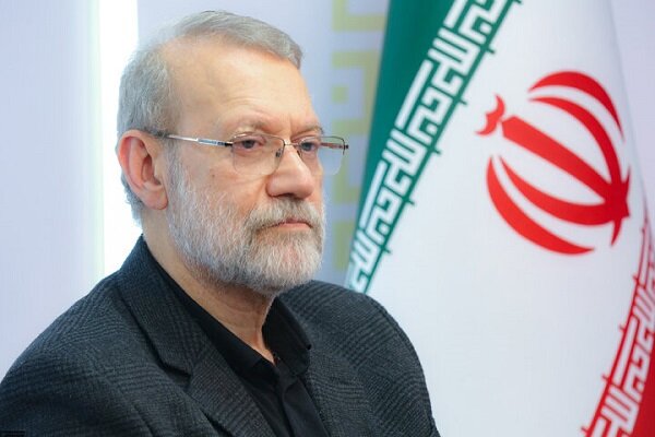 لاریجانی: ایران پاسخ لفاظی‌های تهدیدآمیز آمریکا را میدهد