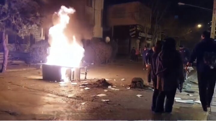 سالک کاشانی: خدشه به سه هویت دینی، پیوستگی و ملی، هدف دشمن است