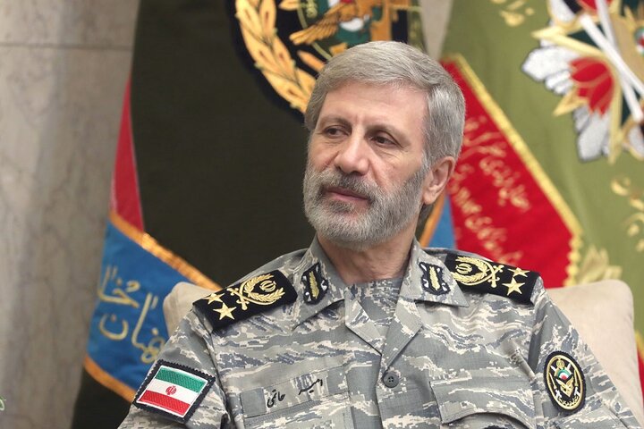 فرمانده کل ارتش از عملکرد رسانه ملی قدردانی کرد