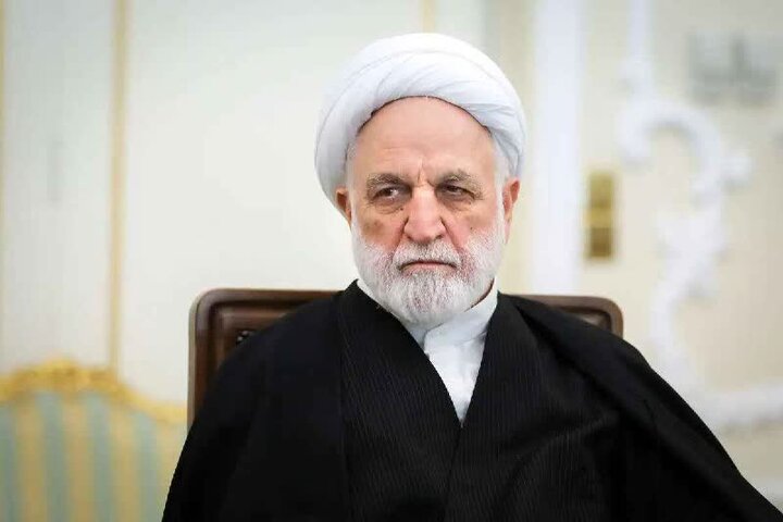 اژه ای: ما خادمان ملت به این مردم مقتدر و نجیب وعده اجابت مطالباتشان را می‌دهیم
