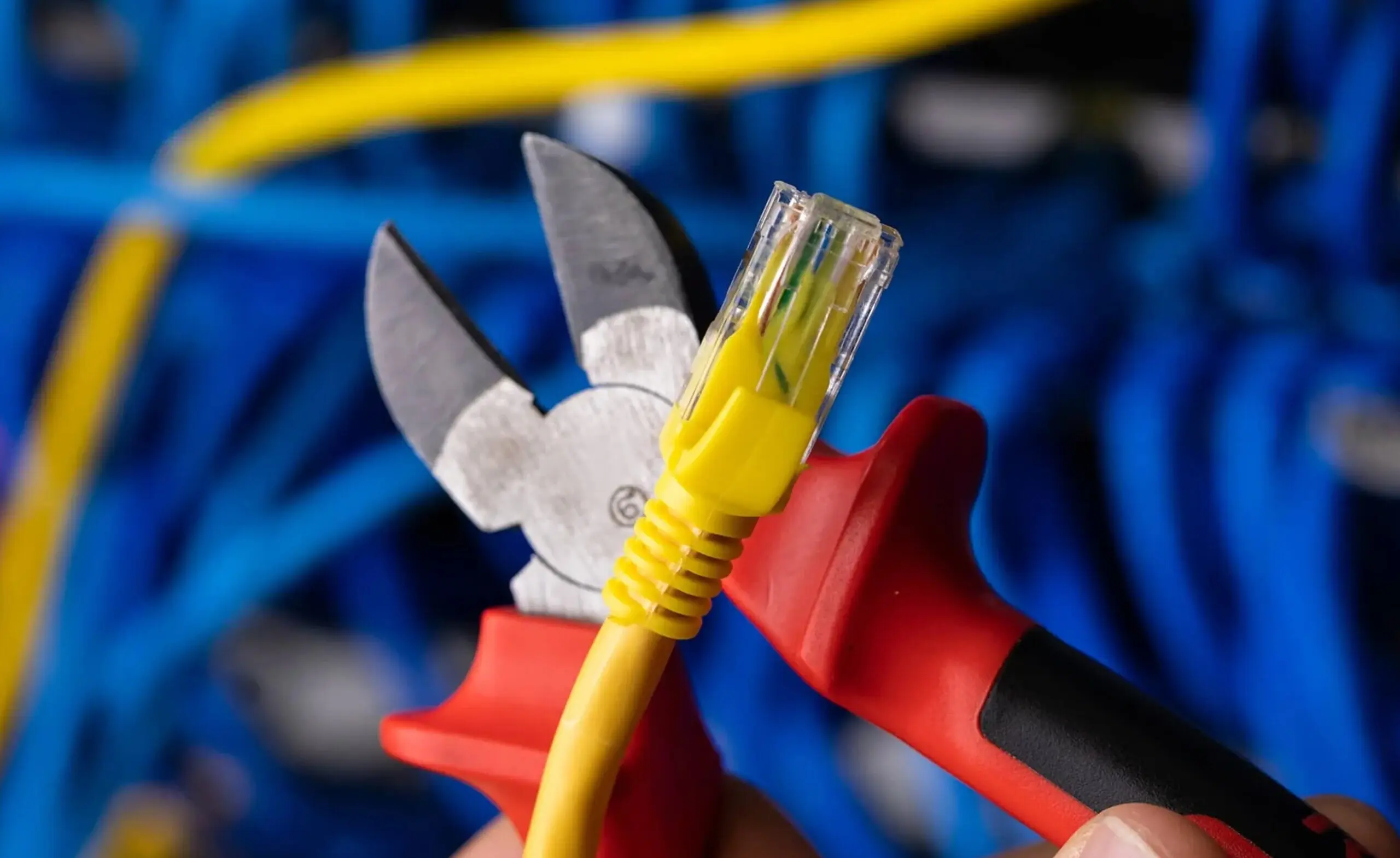 تاریخ قطعی وصل اینترنت