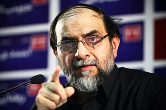رحیم‌پور ازغدی: دوتا به گوش ترامپ بزنیم مثل سگ زوزه می‌کشد