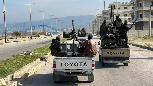 انتقاد کُردها از نقش عناصر جولانی در آغاز جنگ داخلی در سوریه